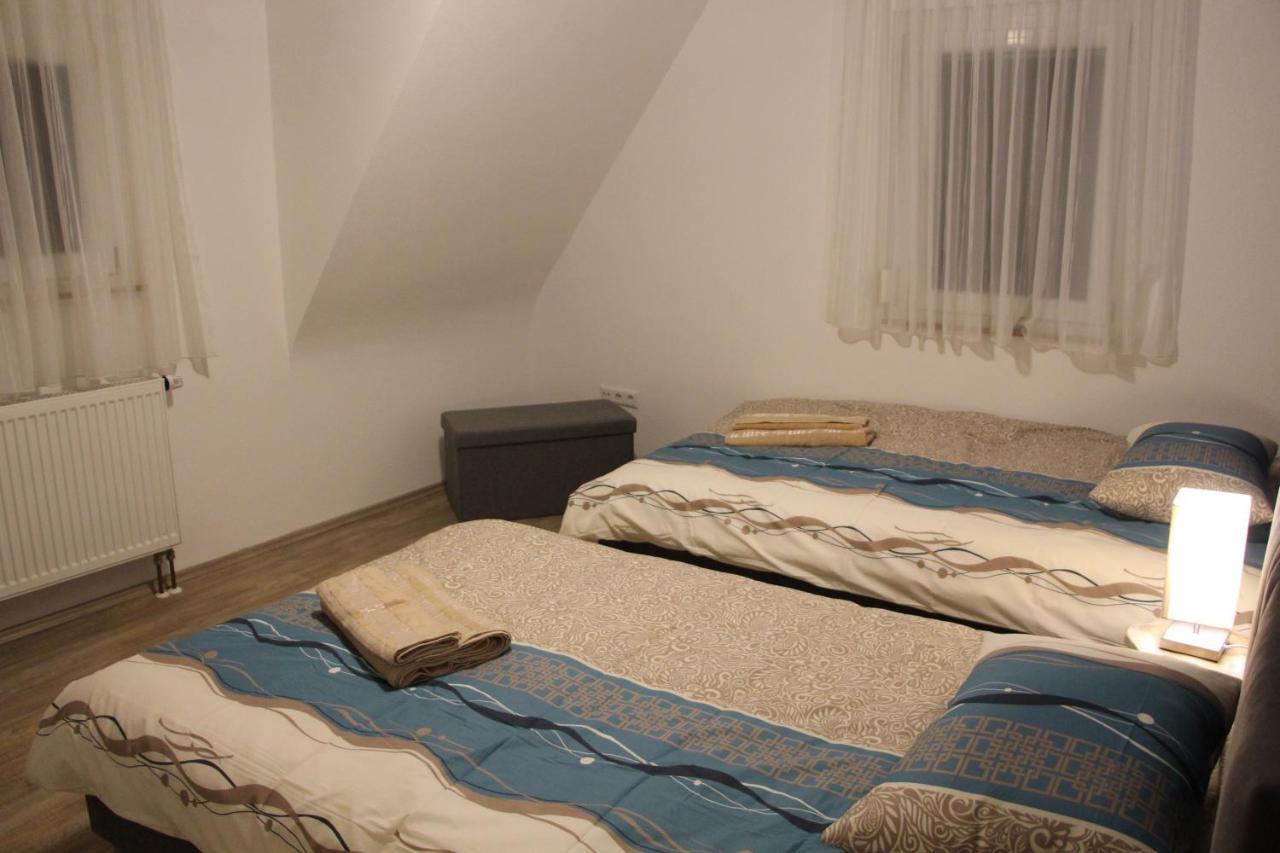 Ermis Apartments メッツィンゲン エクステリア 写真